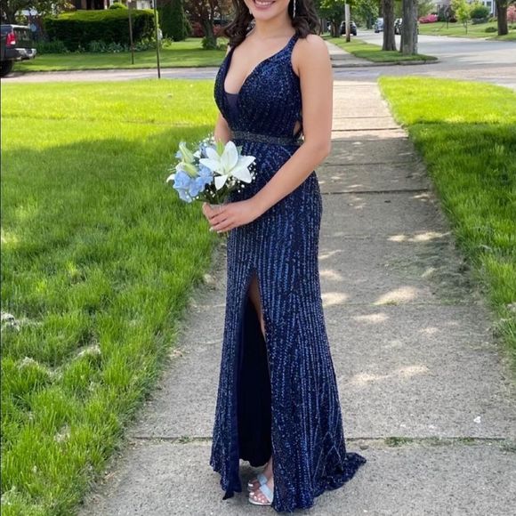 Prima Vera Navy Blue Prom Dress - Picture 1 of 6